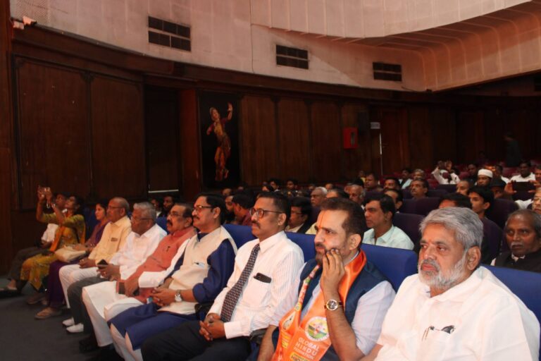 Vaaradhi Event by Federation of Telugu Associations of Maharashtra: Shri Chandrshekhar Chavan's Felicitation